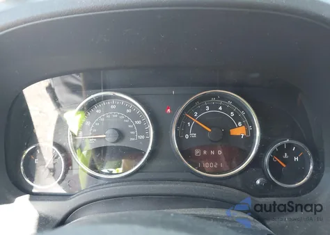 2017 Jeep Compass Latitude 4X4 z USA, uszkodzony, nr VIN 1C4NJDEB4HD168300